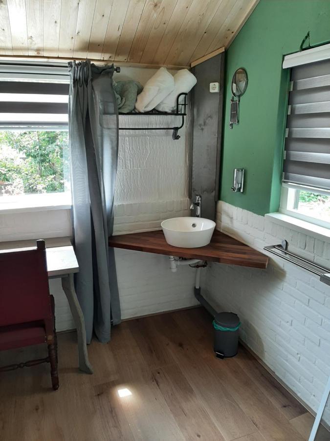 B&B Perceel2919 'S-Gravendeel ภายนอก รูปภาพ